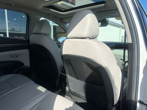 Used 2023 Hyundai Tucson SEL w/ Convenience Package AWD/4WD image 12