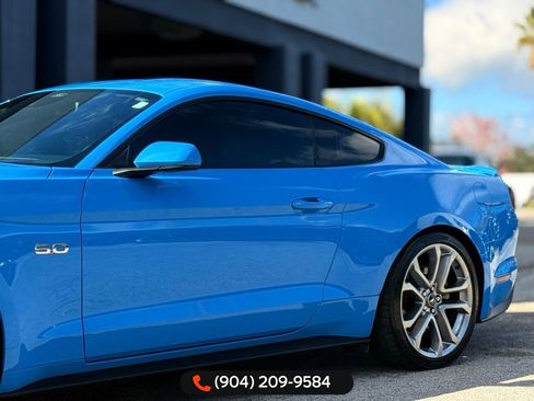 Used 2022 Ford Mustang GT Premium image 4