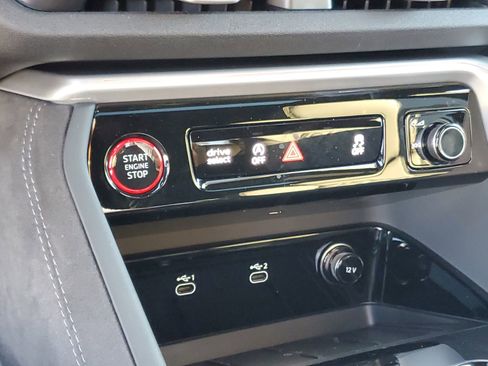 New 2025 Audi SQ5 Premium Plus image 28