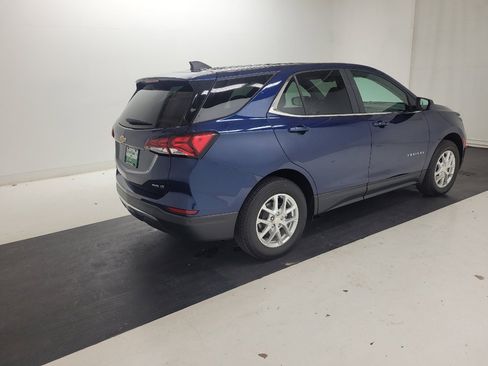 Used 2023 Chevrolet Equinox LT w/ Driver Convenience Package AWD/4WD image 10