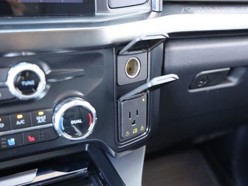 Used 2025 Ford F250 Lariat w/ Lariat Ultimate Package AWD/4WD image 25