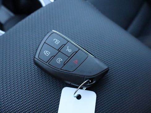 New 2026 Chevrolet Equinox LT w/ Convenience Package II image 29