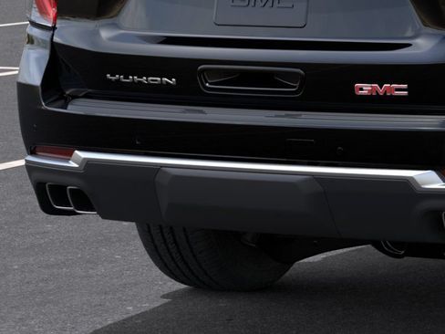 New 2026 GMC Yukon XL Denali w/ Sun & Power Step Package AWD/4WD image 14