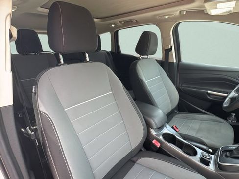 Used 2014 Ford Escape SE FWD image 17