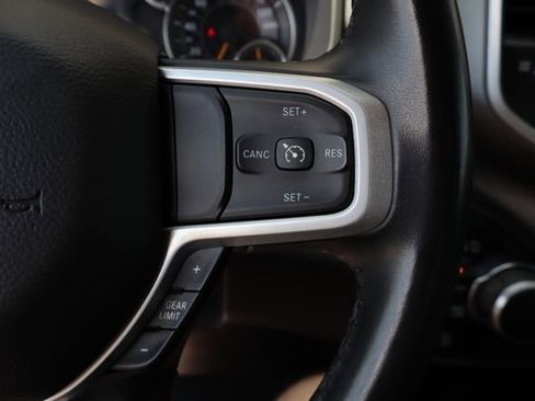 Used 2020 RAM 1500 Big Horn AWD/4WD image 14