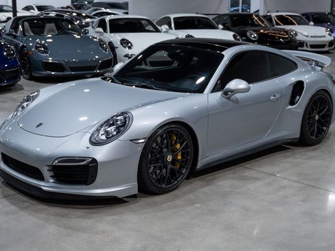 Used 2014 Porsche 911 Turbo S AWD/4WD image 2