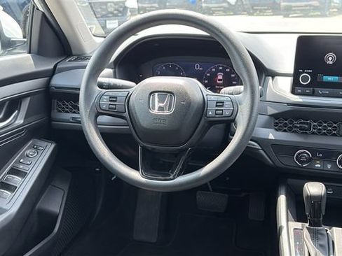 Used 2025 Honda Accord LX image 23