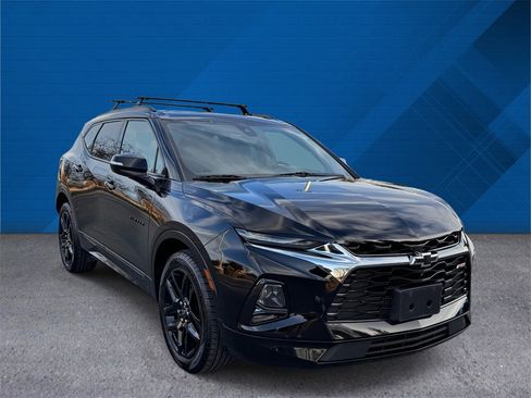 Used 2022 Chevrolet Blazer RS w/ Enhanced Convenience Package image 2