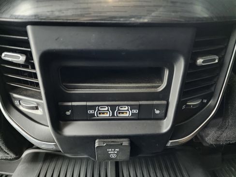 Used 2023 RAM 3500 Laramie image 43
