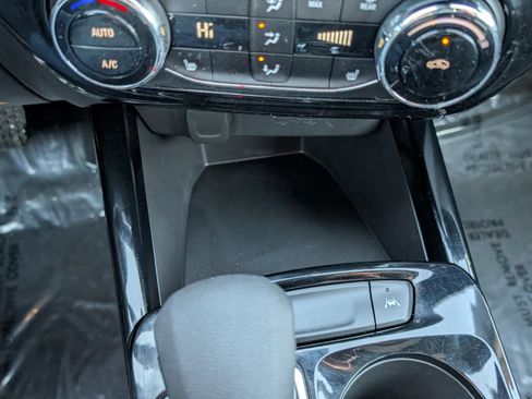 Certified 2025 Chevrolet Trax RS w/ Driver Confidence Package image 22