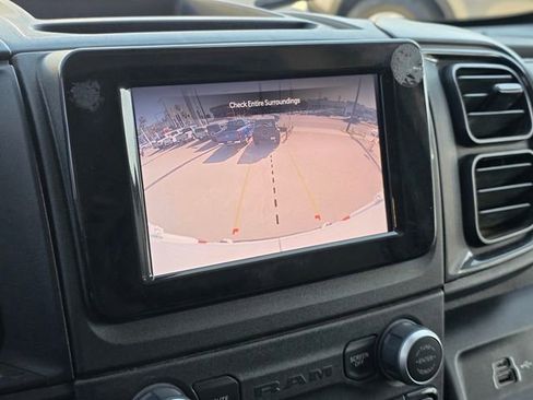 Used 2024 RAM ProMaster 2500 w/ Convenience Group FWD image 20