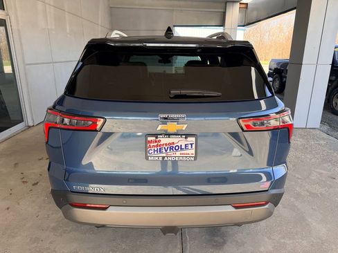 Used 2025 Chevrolet Equinox LT w/ Convenience Package II image 8