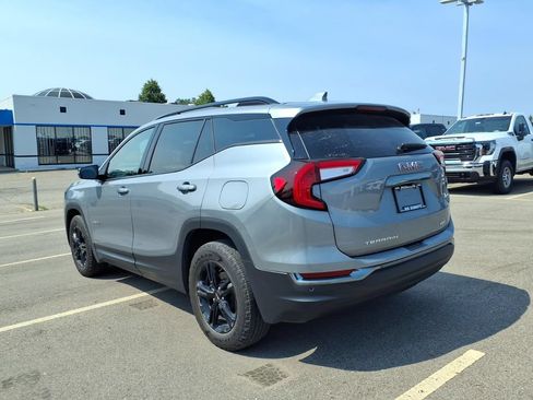 Used 2024 GMC Terrain AT4 AWD/4WD image 7