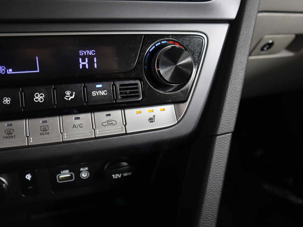 Used 2019 Hyundai Sonata SEL w/ Winter Weather Package FWD image 46
