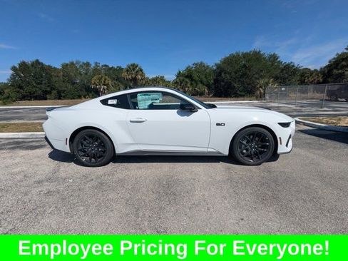 New 2026 Ford Mustang GT RWD image 4