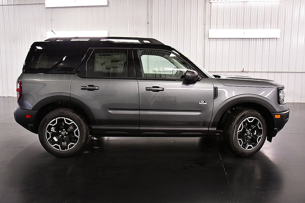 New 2026 Ford Bronco Sport Outer Banks w/ Outer Banks Tech Package+ AWD/4WD image 8