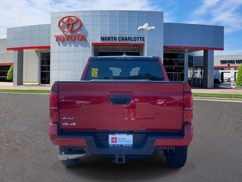 Used 2025 Toyota Tacoma SR5 AWD/4WD image 6