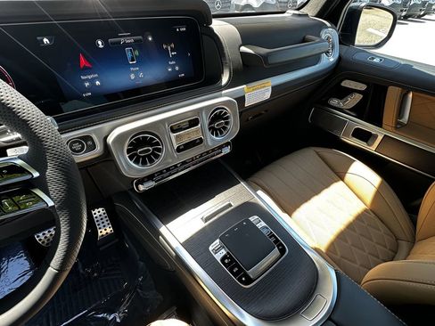 New 2026 Mercedes-Benz G 550 image 32