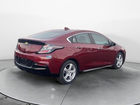 Used 2017 Chevrolet Volt LT w/ Comfort Package image 5