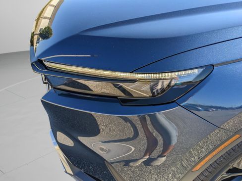 Used 2024 Honda CR-V Sport Touring image 2