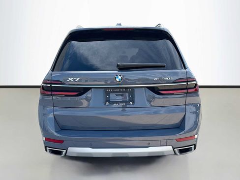 Certified 2026 BMW X7 xDrive40i AWD/4WD image 4