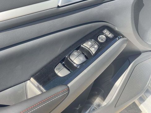 New 2025 Nissan Altima 2.5 SR w/ SR Premium Package image 20