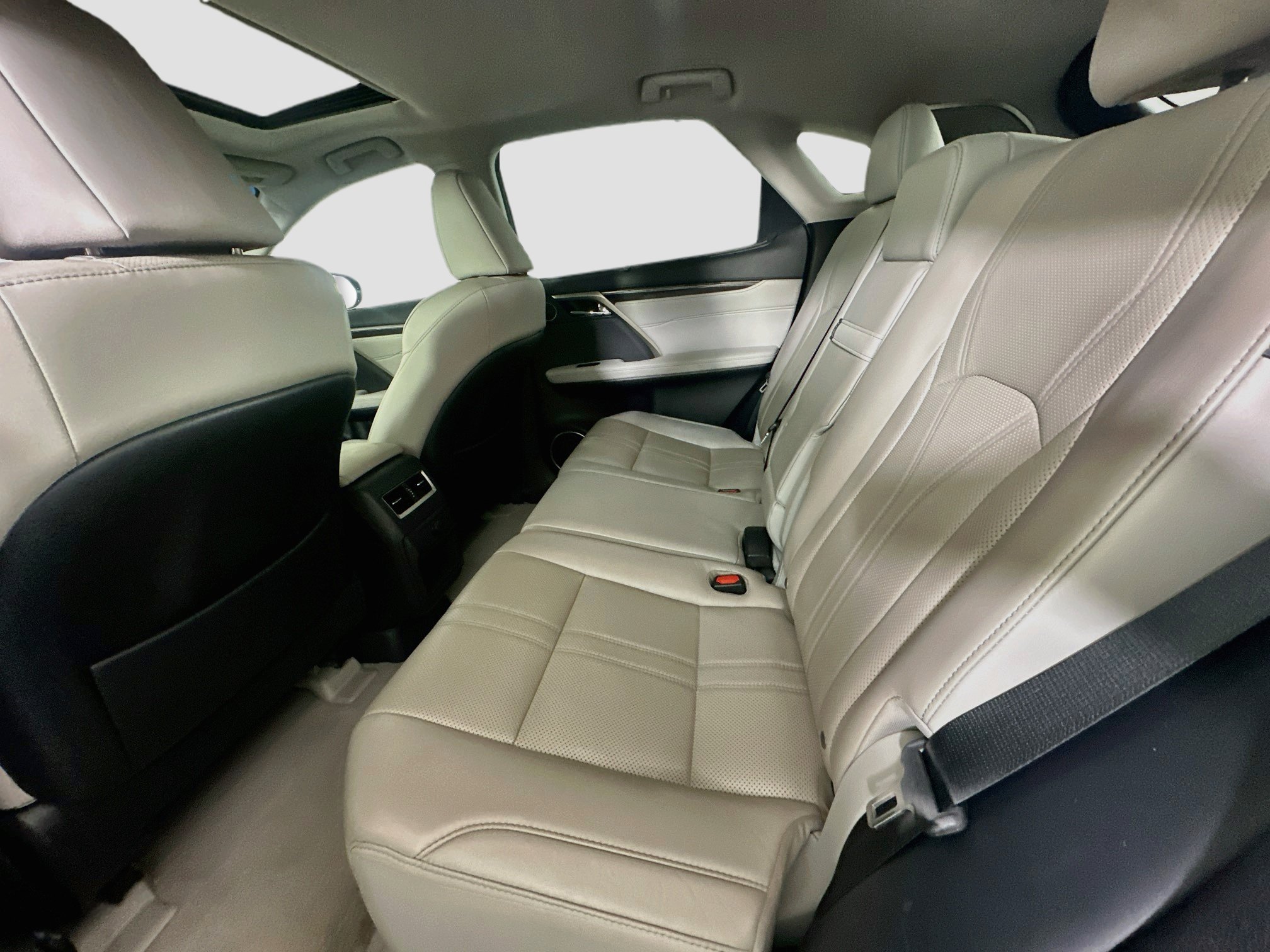 Used 2016 Lexus RX 450h AWD w/ Luxury Package image 27