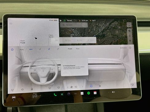 Used 2022 Tesla Model Y Long Range AWD/4WD image 23