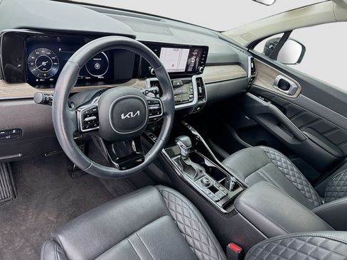 Used 2023 Kia Sorento SX Prestige AWD/4WD image 7
