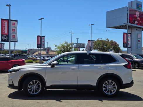 Used 2025 Honda CR-V EX-L image 4