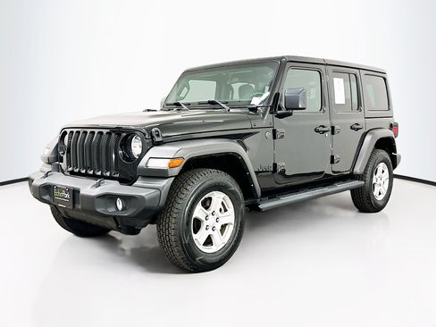 Used 2022 Jeep Wrangler Unlimited Sport AWD/4WD image 3