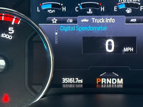 Used 2022 Ford F350 Lariat w/ Black Appearance Package image 42