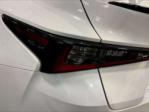 Used 2023 Lexus IS 350 F Sport image 29