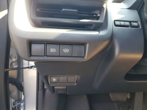 New 2026 Toyota Prius LE FWD image 26