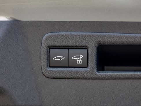 New 2026 Toyota C-HR AWD/4WD image 40