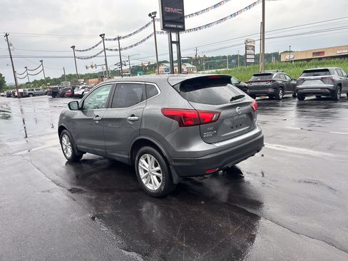 Used 2018 Nissan Rogue Sport S w/ S Appearance Package AWD/4WD image 26