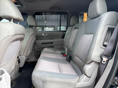 Used 2015 Honda Pilot SE image 14