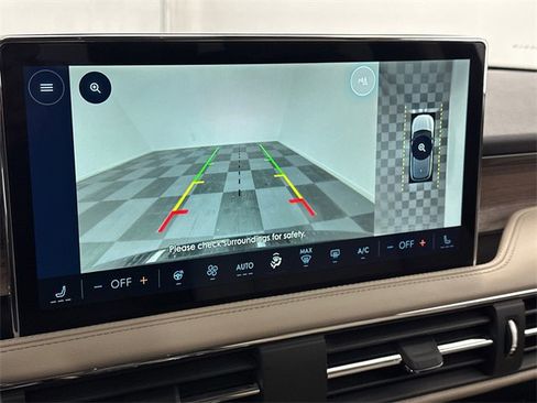 New 2026 Lincoln Corsair Reserve w/ Towing Package image 27
