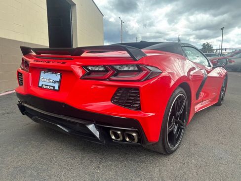 Used 2022 Chevrolet Corvette Stingray Convertible w/ Z51 Performance Package RWD image 5
