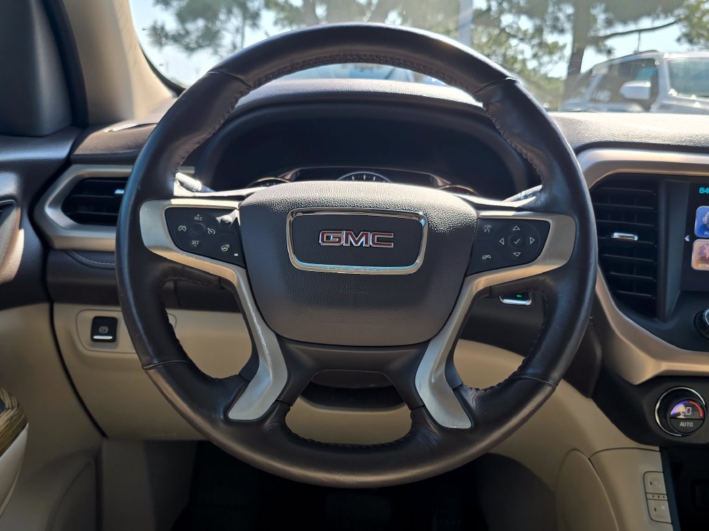 Certified 2017 GMC Acadia Denali w/ Technology Package FWD image 14
