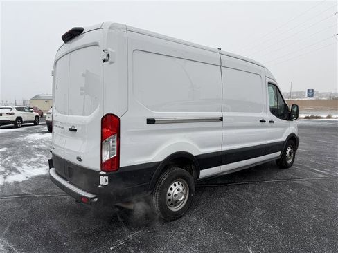 Used 2023 Ford Transit 250 Medium Roof AWD image 7