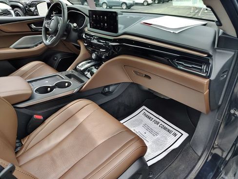 Used 2025 Acura MDX SH-AWD w/ Technology Package image 26
