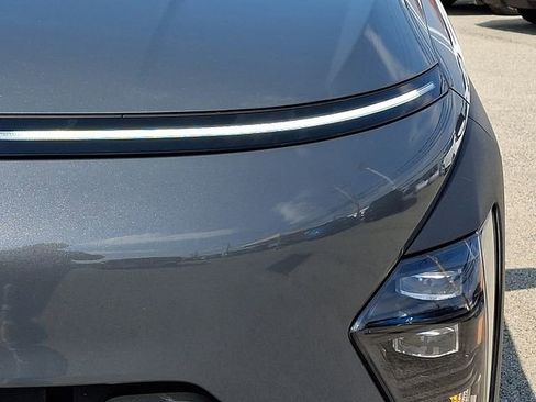 Used 2025 Hyundai Kona SEL image 13