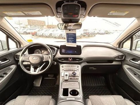 Used 2023 Hyundai Santa Fe SEL w/ Cargo Package image 11