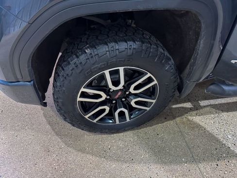 Used 2020 GMC Sierra 1500 AT4 image 30