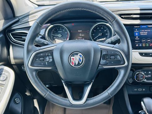 Used 2021 Buick Encore GX Select w/ Advanced Technology Package AWD/4WD image 19