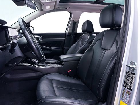 Used 2021 Kia Sorento SX FWD image 19