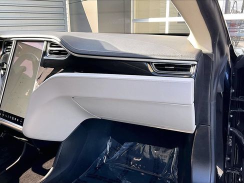 Used 2013 Tesla Model S RWD image 15