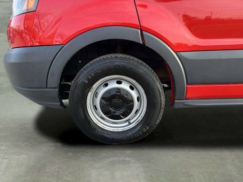 Used 2016 Ford Transit 150 XL image 32