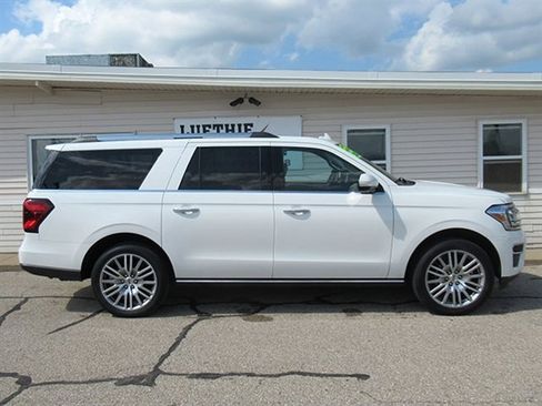 Used 2022 Ford Expedition Max Limited image 3